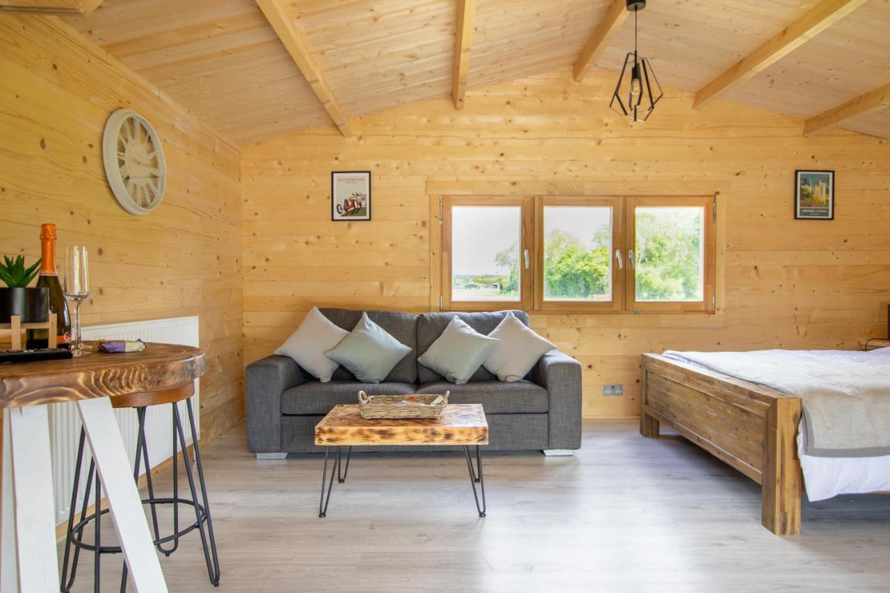 Choller Lake Lodges - Primrose Cabin With Private Hot Tub أروندل المظهر الخارجي الصورة